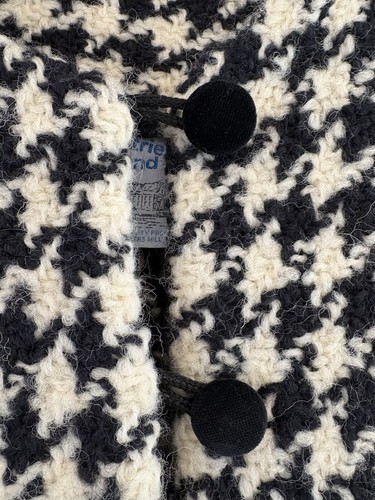 Tapestries Ireland Thick Wool Sweater Cardigan Black White Houndstooth Small - Picture 2 of 5