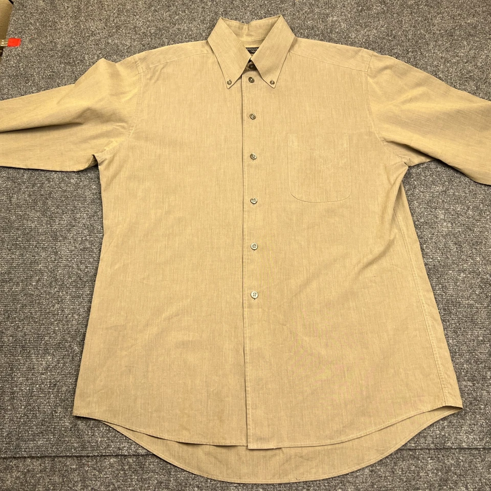 Camisa Dockers Bolsillo con Botones Para Hombres 15-15 1/2 Mediana 32/33 Manga Larga Doblado Foto 2 de 4