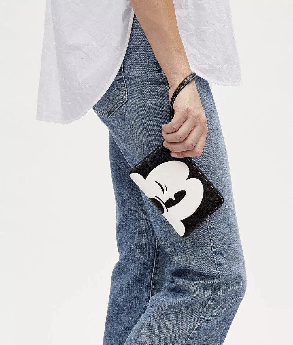 NWT COACH Disney X Coach Corner Zip Wristlet With Wink Mickey