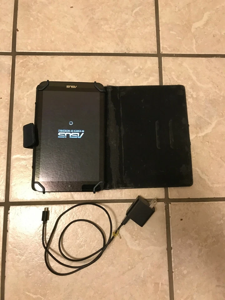 ASUS Memo Pad HD 8 ME180A 16 GB, Wi-Fi, 8 pulgadas Foto 3 de 4