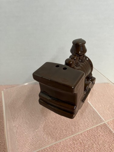 Vintage Brown Train Locomotive Ceramic Salt Shaker-Only 1 Shaker-For Replacment - Picture 5 of 7