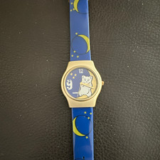 Haribo Armbanduhr analog blau Mond & Sterne, goldfarben, arabische Z.