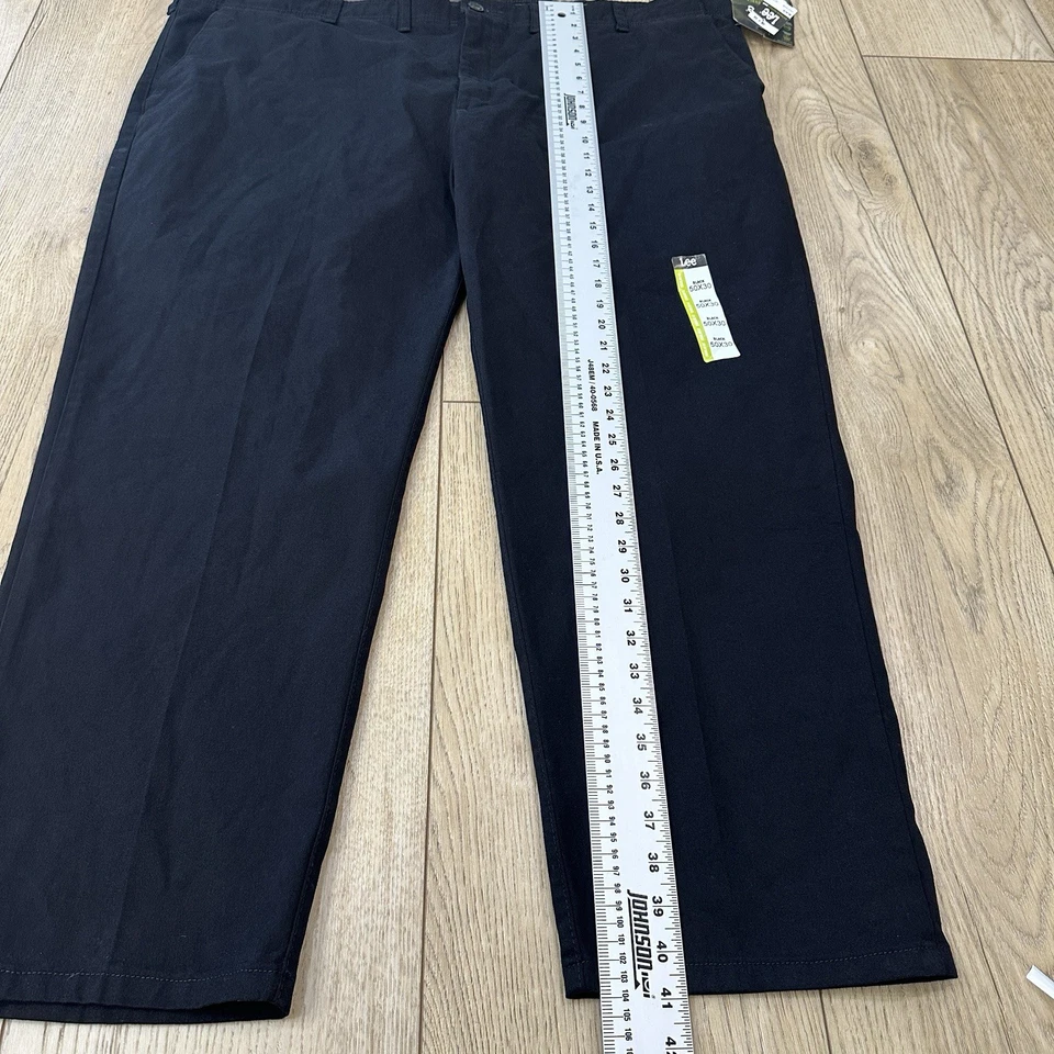 Pantalones Lee Extreme-Motion MVP talla 50x30 negros regulares rectos tiro alto nuevos con etiquetas Foto 2 de 4