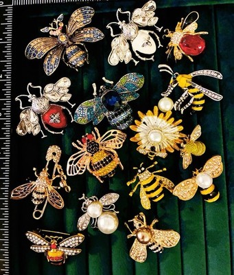 Lot of 15 Bee Honeybee Brooches Rhinestone Enamel Insect Pin Jewelry