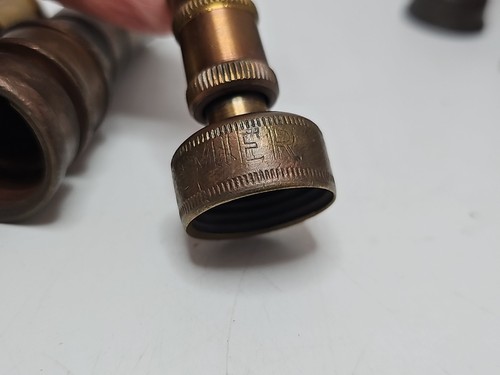 VTG LOT 10 BRASS garden HOSE NOZZLE TWIST spinkler many makers Antique Vintage - Picture 18 of 24