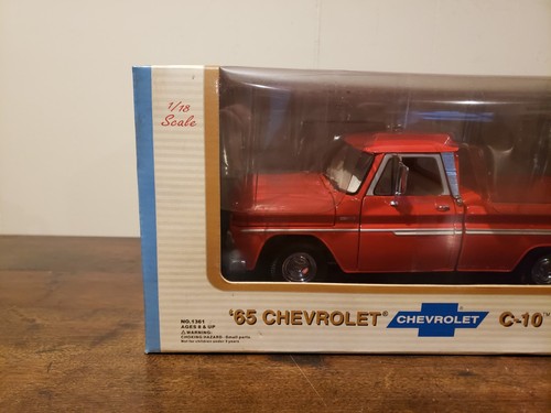 Sun Star Classics 1965 Chevrolet C10 Pickup Truck rot Diecast Maßstab 1:18 Neu - Bild 2 von 9
