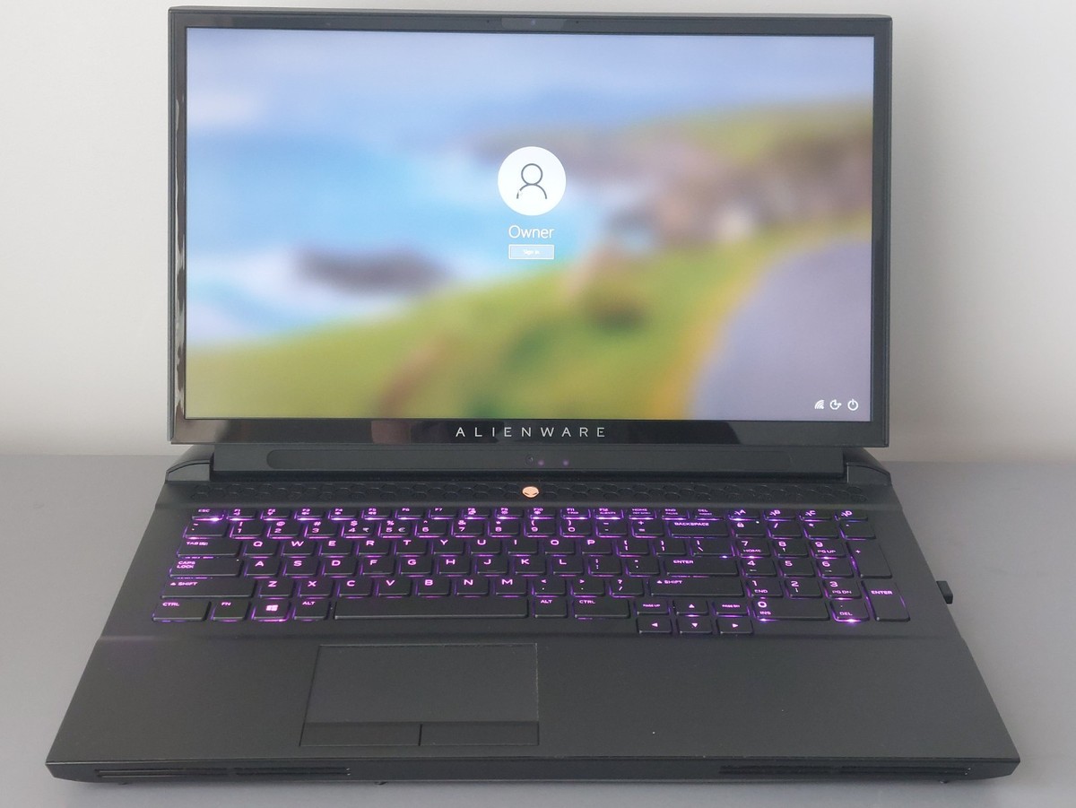Alienware Area 51M R2 i9 10900K, 32GB, Nvidea RTX2080 Super, 1TB