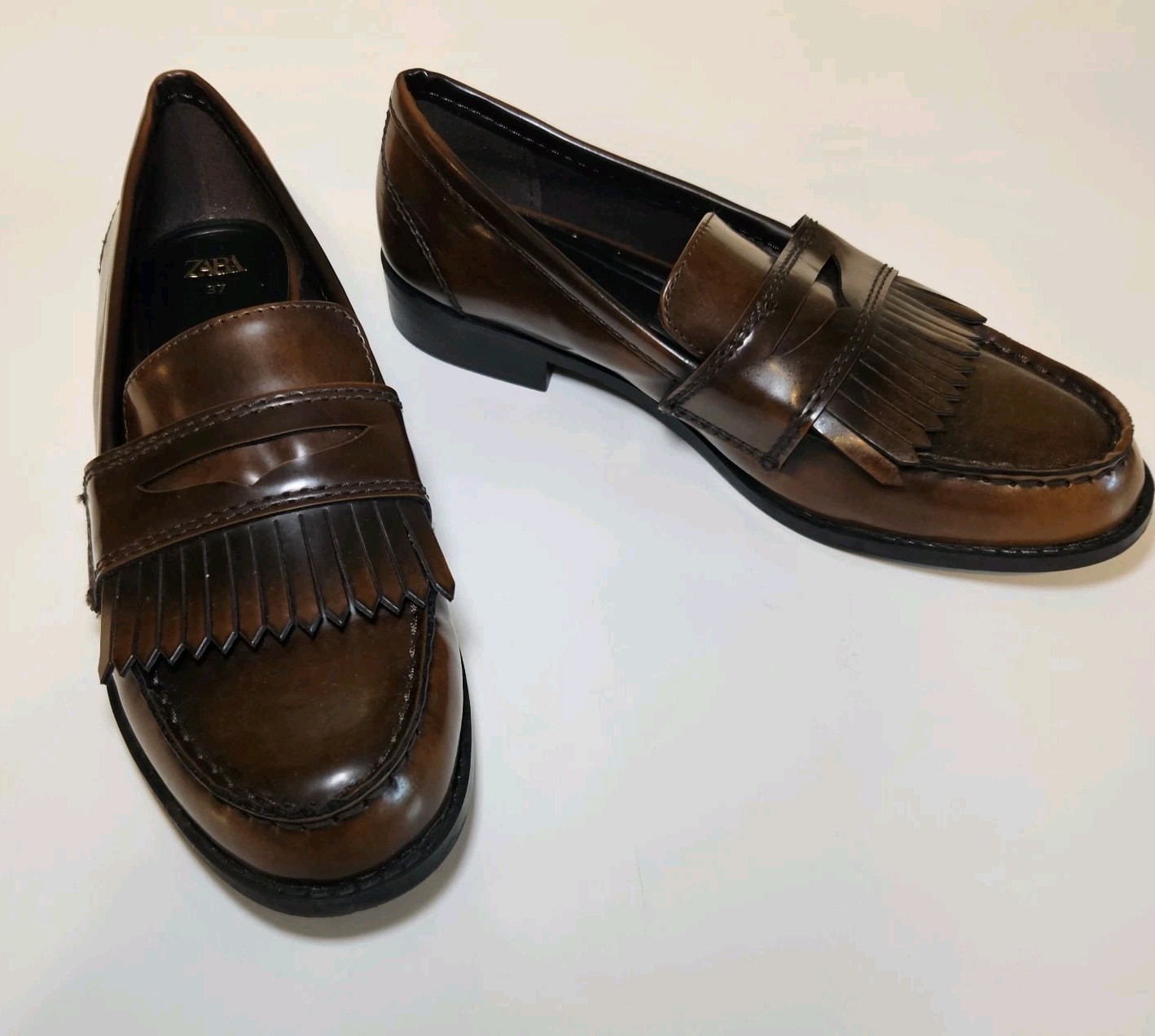 Zara Women's Dark Brown Distressed Flat Fringe  Loafer  EU Size 37 US Size 6.5