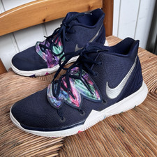 Nike Kyrie 5 Galaxy Basketball Shoes Youth Size 6.5Y Navy AQ2456-900