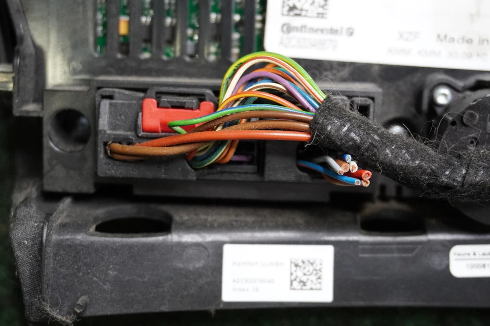 Audi A5 2011 control de CA OEM 8T1820043AQ Foto 4 de 4