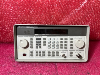HP Agilent 8648D 9kHz-4000MHz Signal Generator ''Panel only''
