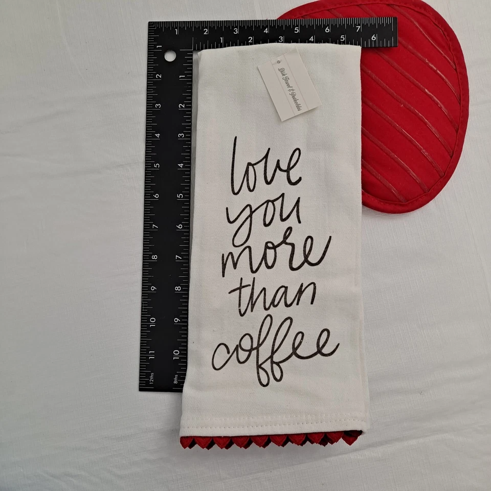 Juego de soporte para olla de té corazón de San Valentín tema Love You More Than Coffee rojo Foto 3 de 4