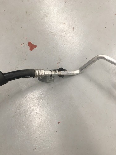 2014-2019 Nissan Versa Note 1.6L AC Refrigerant Suction Hose Pipe OEM 924809KB0A - Picture 4 of 11
