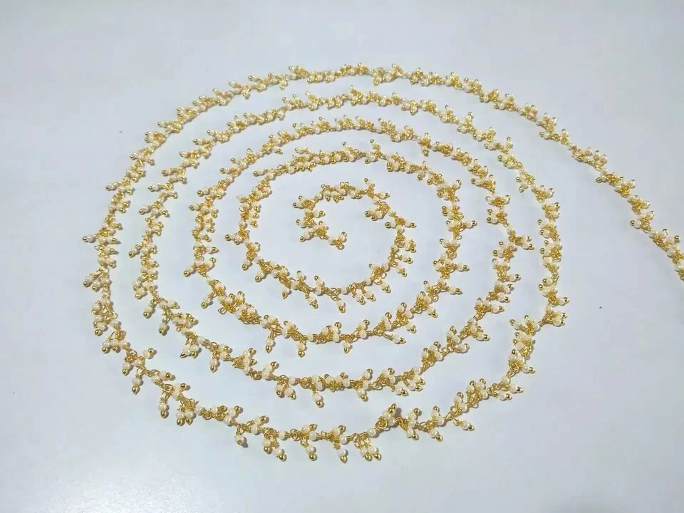 Cadena con cuentas rosario de cuarzo con racimo de perlas blancas de 2 mm alambre chapado en oro de 24 k 5 pies Foto 3 de 4