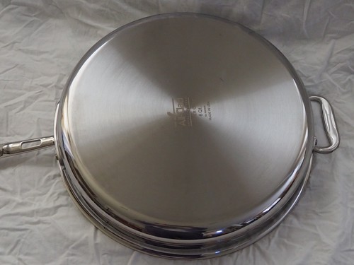 New All Clad Copper Core 5-ply Saute Pan with Lid, 6 qt - Picture 7 of 14
