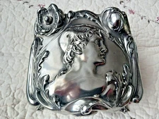 Art Nouveau 1900's W. B. Mfg. Co. Weidlich Brothers Jewelry Box
