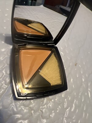 CHANEL Modeleur Ombre et Lumiere / Contour peach (Vintage)