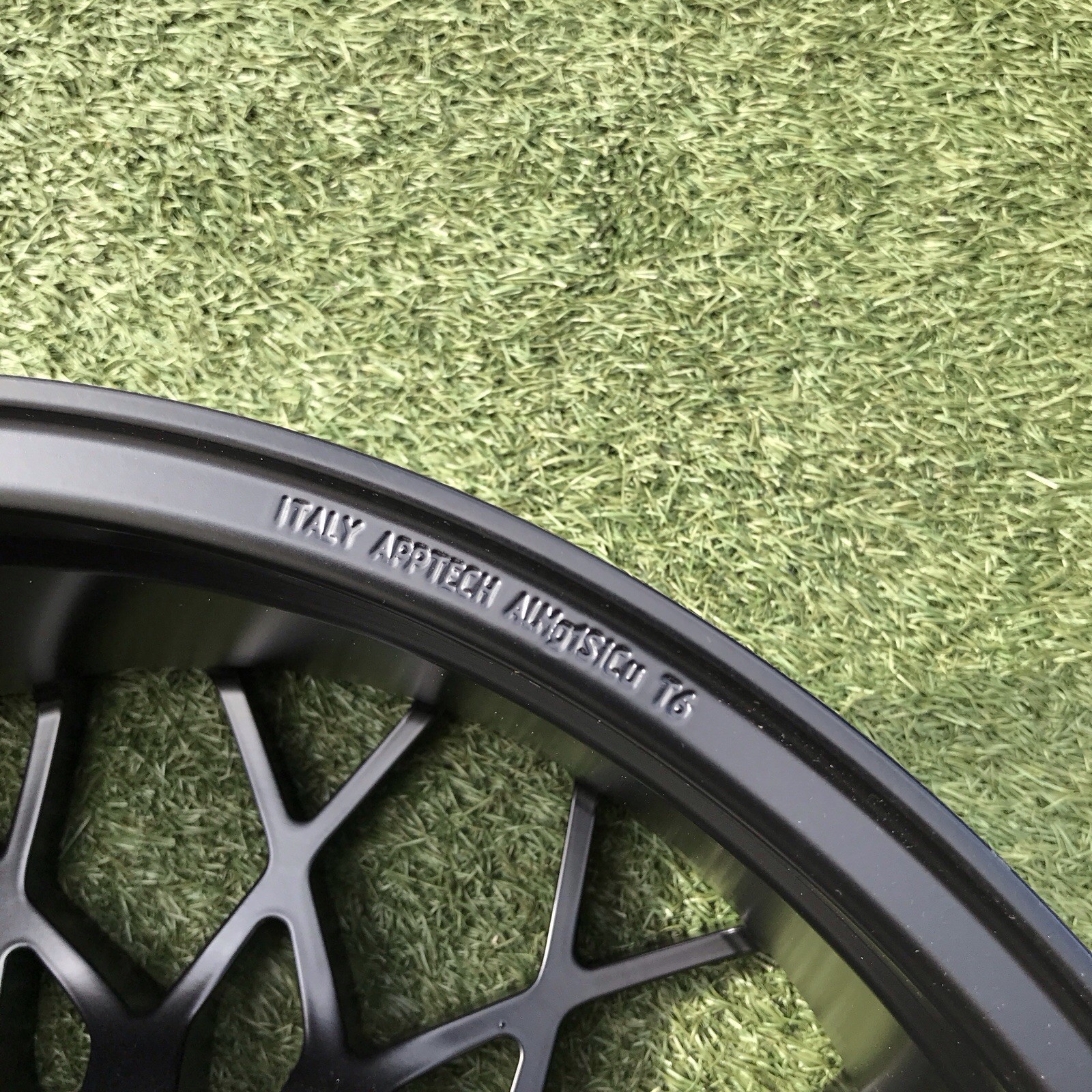 20 LAMBORGHINI Huracan RIMS OEM STOCK SET BLACK STO 4T3601017 APPTECH