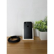 Apple iPhone 7 32GB in Black - Fully Unlocked - Good Condition