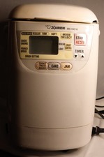 Zojirushi BB-HAC10 Home Bakery 1 Pound Progra...