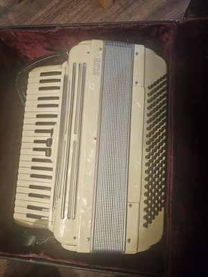 Ancona ACCORDION 120 Bass, 17'' KB 3/4 Reeds, LMM Good Condition