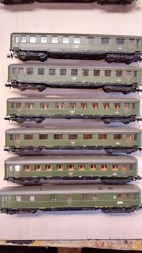 Modellbahn Spur N Personenwaggons 17 Stück - Bild 2 von 5