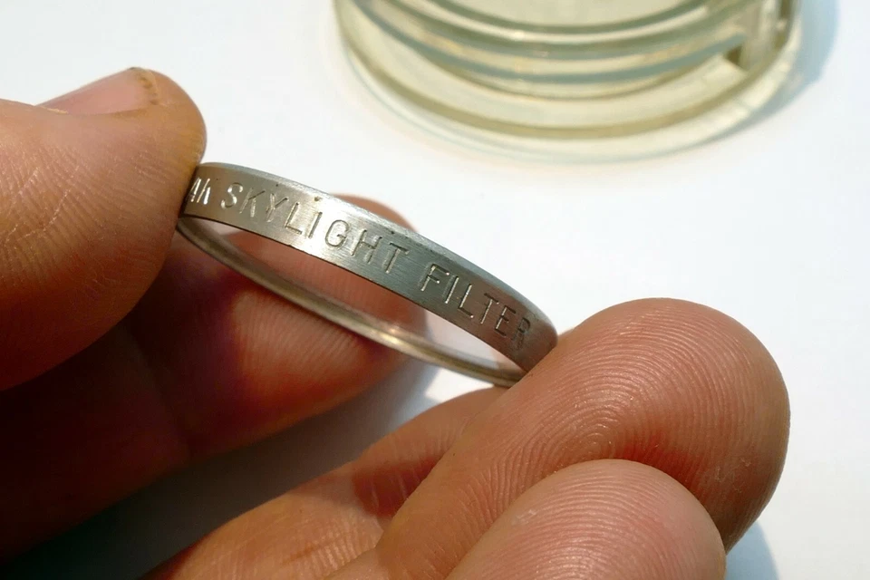 Kodak Wratten Skylight  Filter series 5 V drop in type  - Image 4 of 4