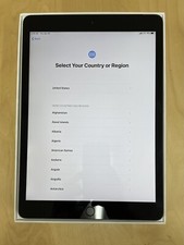 Apple iPad 7th Generation 32GB Space Gray WiFi/cellular Very Good Condition