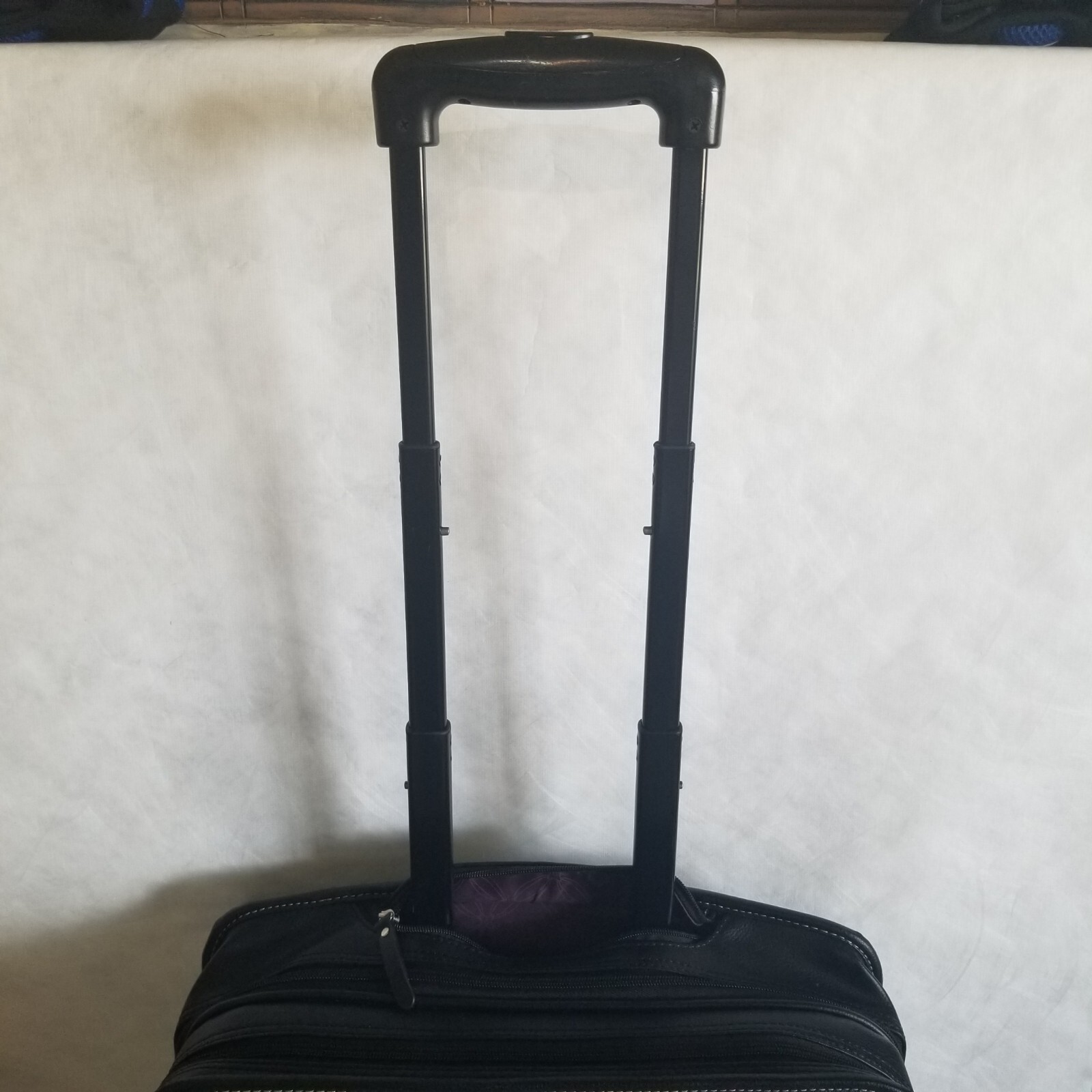 SAMSONITE WOMENS BLACK MOBILE OFFICE TRAVEL LUGGAGE ON WHEELS Carry On Pre-owned
