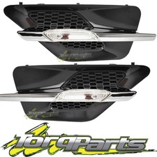 GUARD INDICATOR FLUTES PAIR SUIT HOLDEN VZ SS COMMODORE FLASHERS FENDER QUARTER