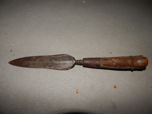 Antique? Primitive Spearhead Weapon Knife Dagger Metal & Wood Estate Find