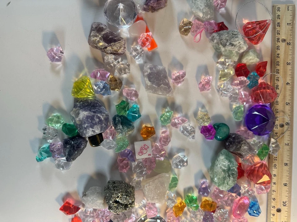 Lote de 163 piedras preciosas mixtas y gemas acrílicas cristales minerales decoración artesanal piedras Foto 4 de 4