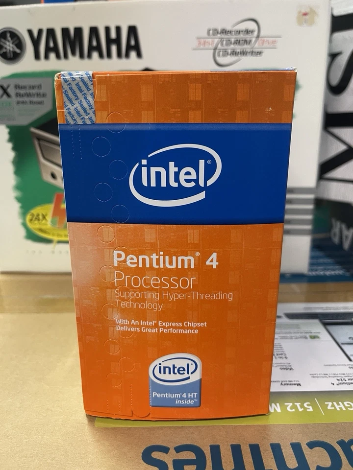 Intel Pentium 4 HT Processor 524 3.06GHz 533MHz 1MB L2 cache Socket 775 CPU NEW - Image 4 of 4