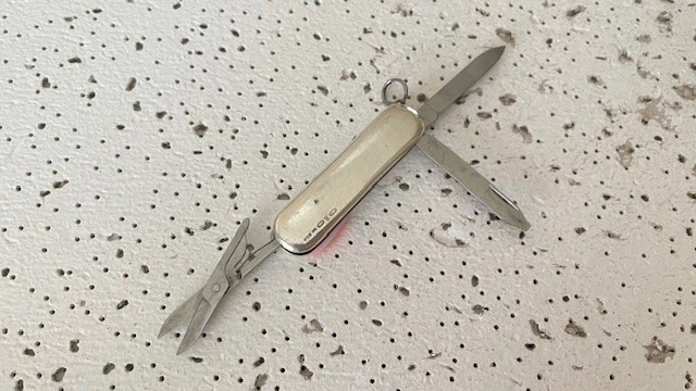 Victorinox Swiss Army Knife .925 Sterling Silver Multi Tool Knife – – – – - Image 2 of 4