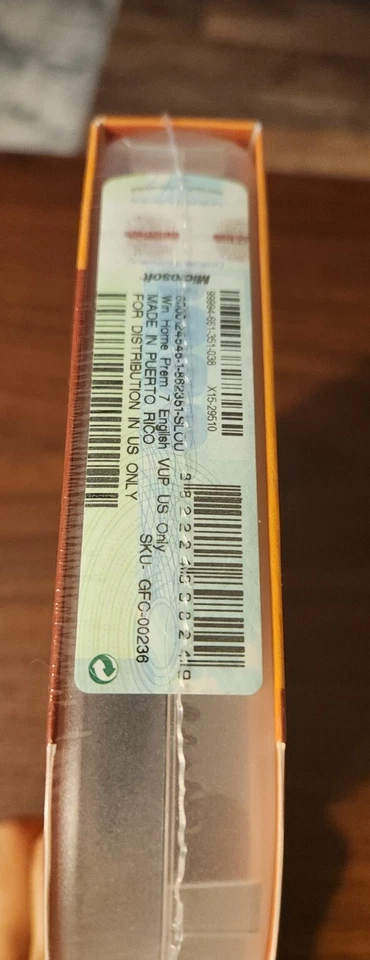 Microsoft Windows 7 Home Premium Upgrade Family Pack For 3 PCs 32 & 64 Bit DVD - Image 2 of 4