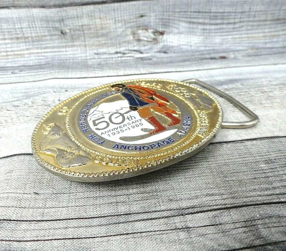 Пряжка для ремня с меховым рандеву Аляска Анкоридж 50-я ежегодная винтажная 1985 г. B72 - Изображение 3 из 4