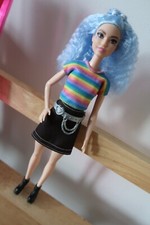 Barbie Fashionista 170 Blue Haired Daya Doll Bots Skirt Top w Packaging