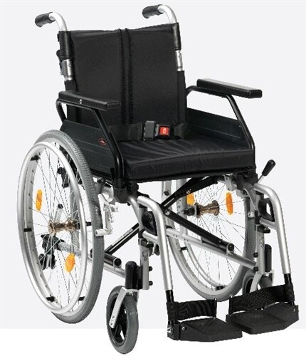 Drive XS2 Self-Propelled Wheelchair - Picture 1 of 4