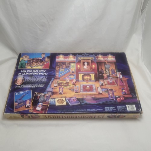 1993 13 Dead End Drive Board Game 100% Complete Milton Bradley Mystery Vintage - Picture 7 of 10