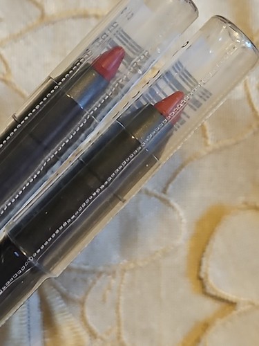 2-L'oreal-Colour Rich Matte-Lip Liner~102 IN-MATTE-UATED WITH YOU-NEW/SEALED! - Picture 3 of 3