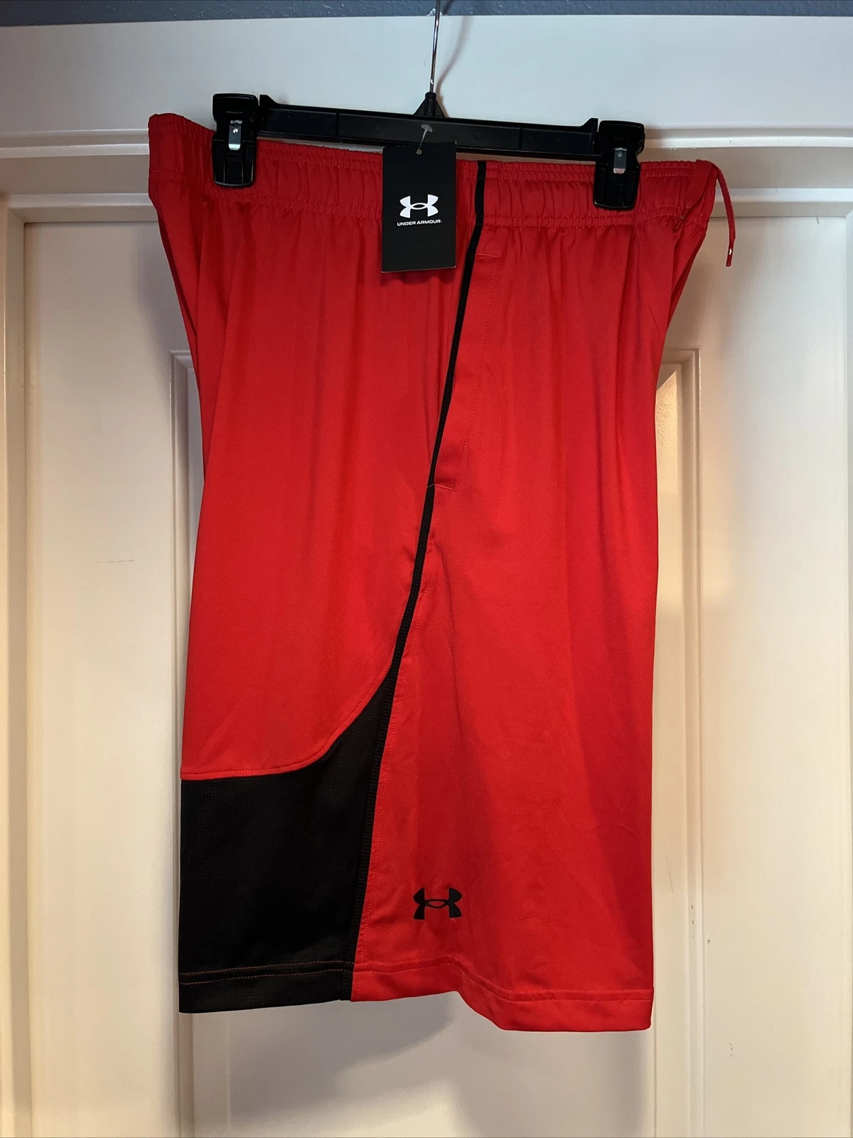 Under Armour Raid 2.0 Short Mens Large TALL 1361511 600 Red Black LGT LT New