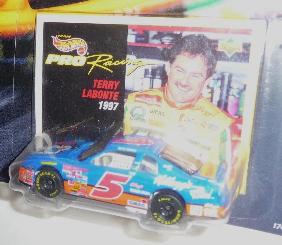 Team Hot Wheels Pro Racing 1997 Terry Labonte Tony the Tiger 1:64 Diecast - Image 2 of 2