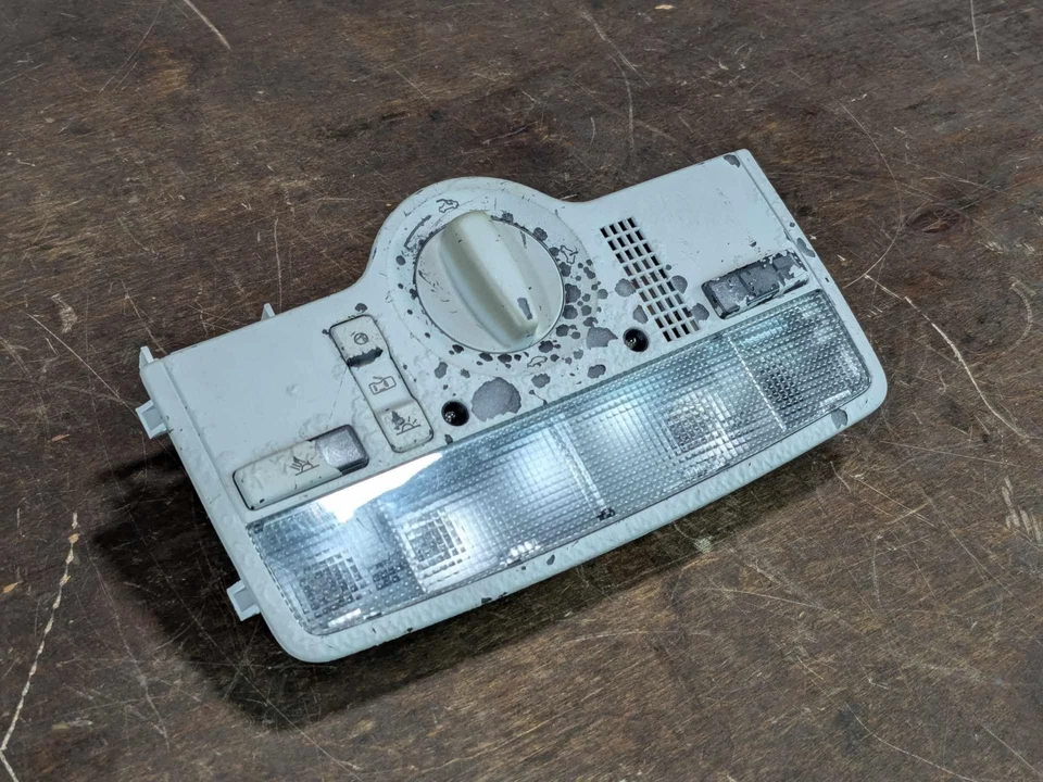 2002-2008 Volkswagen Passat Dome Reading Lamp Sunroof Switch * worn finish - Image 2 of 4