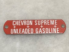 VINTAGE ORIGINAL CHEVRON SUPREME UNLEADED GASOLINE PORCELAIN GAS PUMP TAG 6”