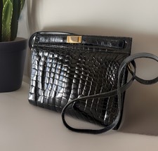 Authentic BALLY Shoulder bag Black Leather From Japan 01050