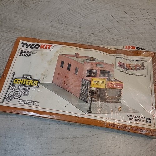 Tyco HO Scale Model Train Barber Shop Building Kit Center Street Series NEW