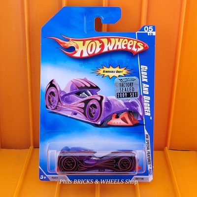 Hot Wheels - 2009 - CLOAK AND DAGGER (Lila) Special Features #5 * Factory Sealed