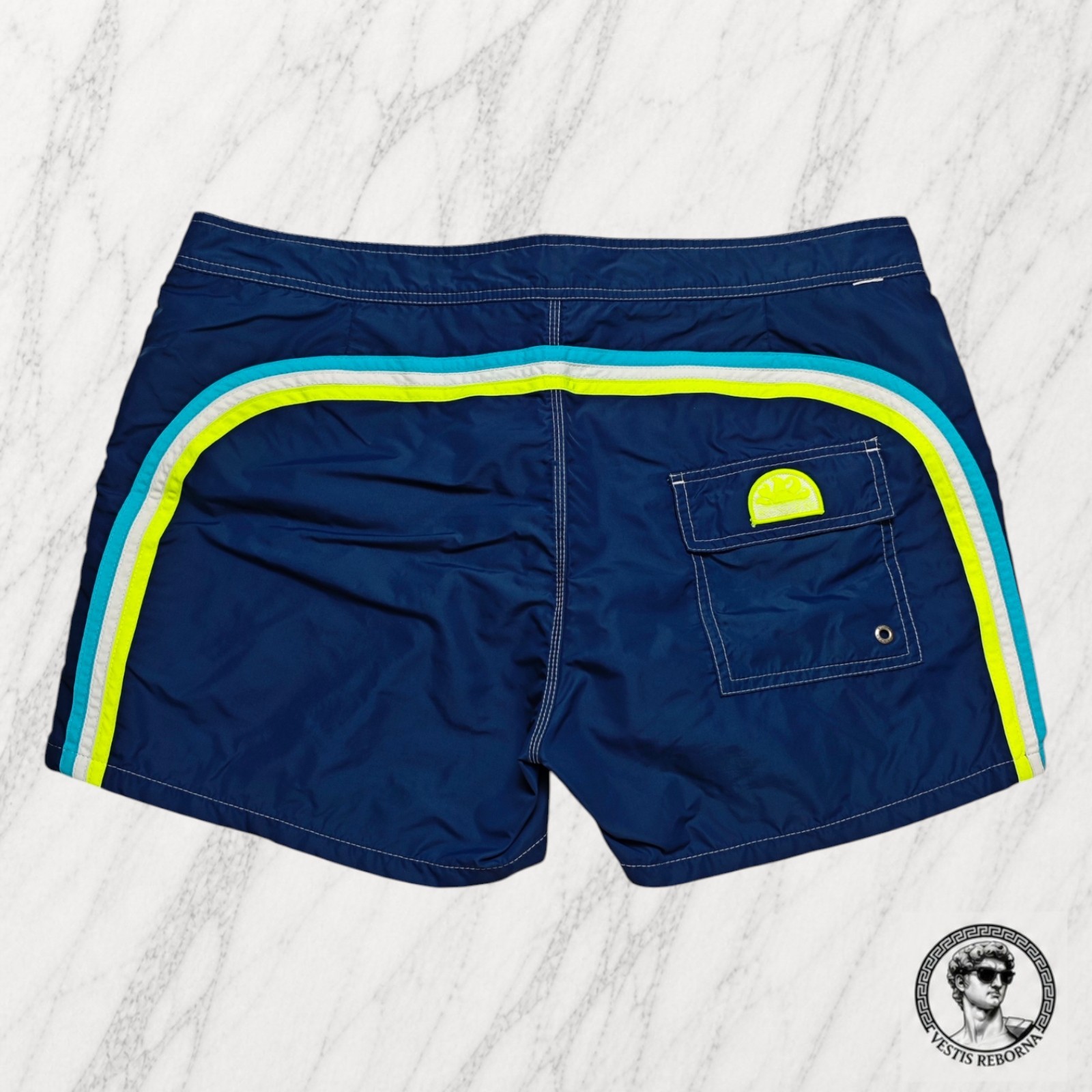 SUNDEK Costume Uomo Blu Bande Giallo Fluo Bianco Boxer Mare Tg L 36 / 50 ITA