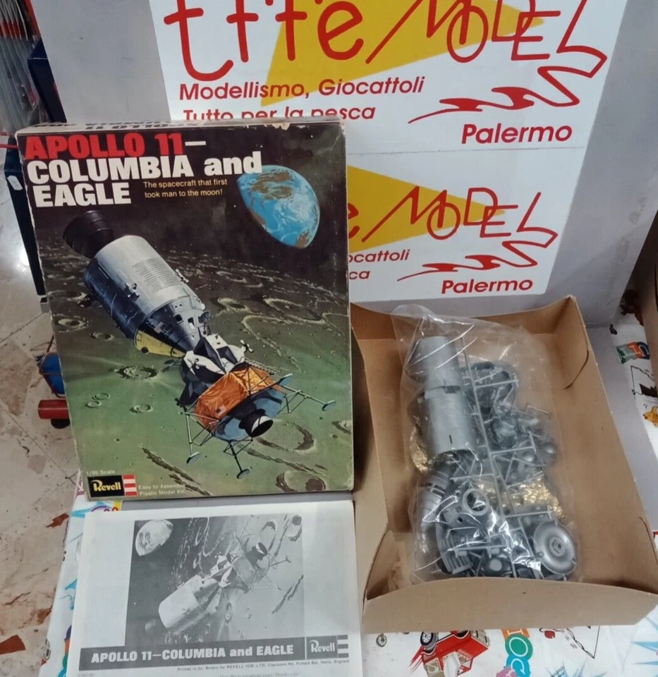 REVELL 1:48 APOLLO 11 COLUMBIA AND EAGLE MADE IN ENGLAND 1969 - Immagine 3 di 3