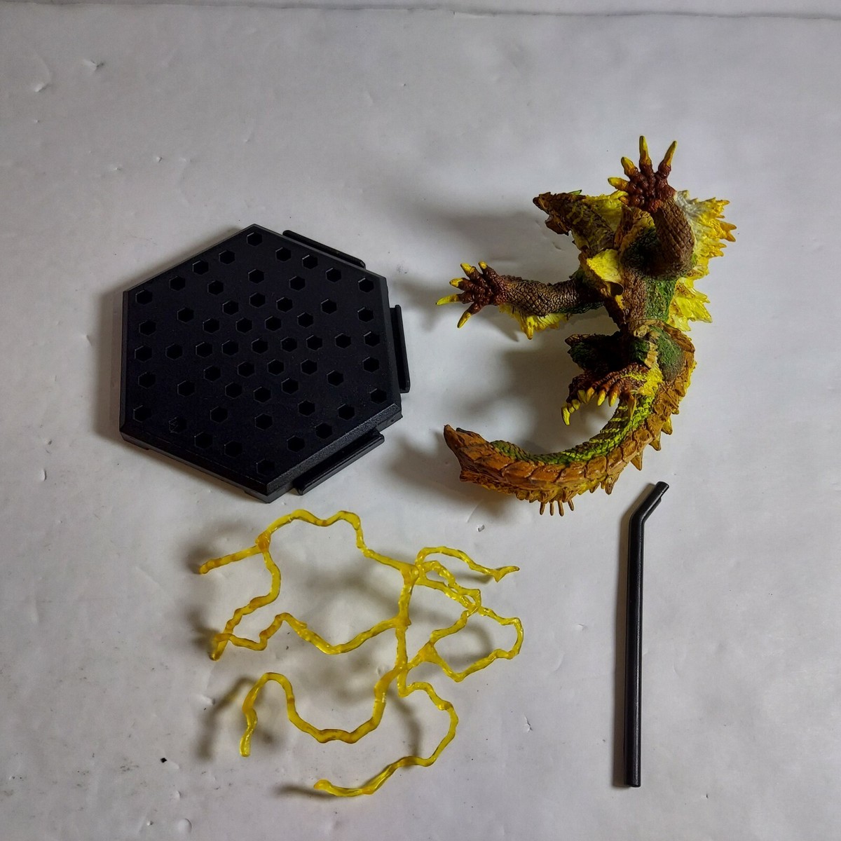 Monster Hunter Vol 6 4.5